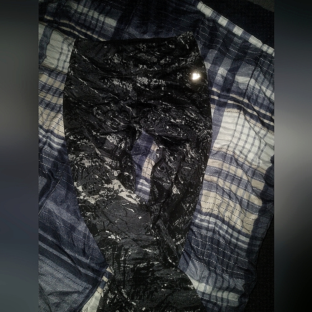 RBX full length black and white leggings w/ pockets